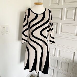 Taylor Sweater Dress Cream & Black Swirls 3/4 Sleeves